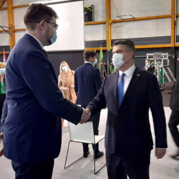 Kako propada SDP: Je li Peđa Grbin samo obična lutka na koncu predsjednika Zorana Milanovića?