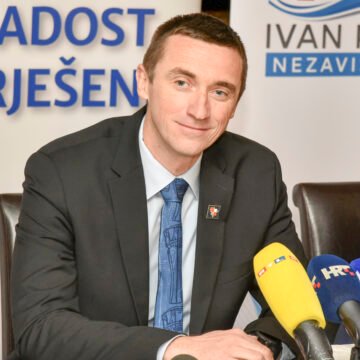 Penava poslao jasnu poruku Plenkoviću: Podržavamo građane koji se odupiru  nasilnom cijepljenju