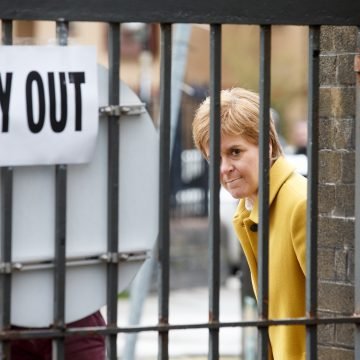 Zašto je pala škotska premijerka: Jako zanimljiva analiza