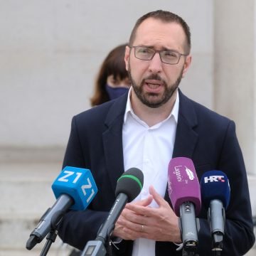 Počelo je čišćenje Bandićevih kadrova:  Tomašević imenovao novu Upravu i nadzorni odbor Holdinga