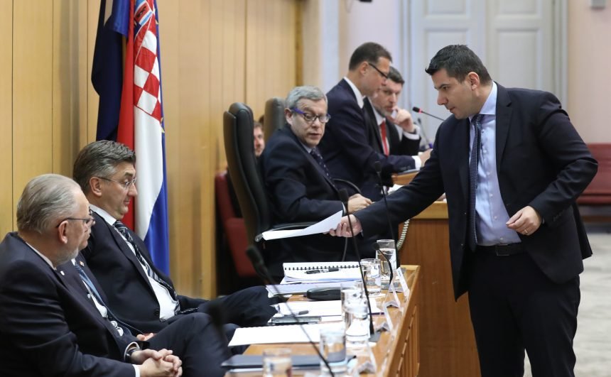 Plenković poručio i otkrio: Pratimo medije, a ne samo intervjue