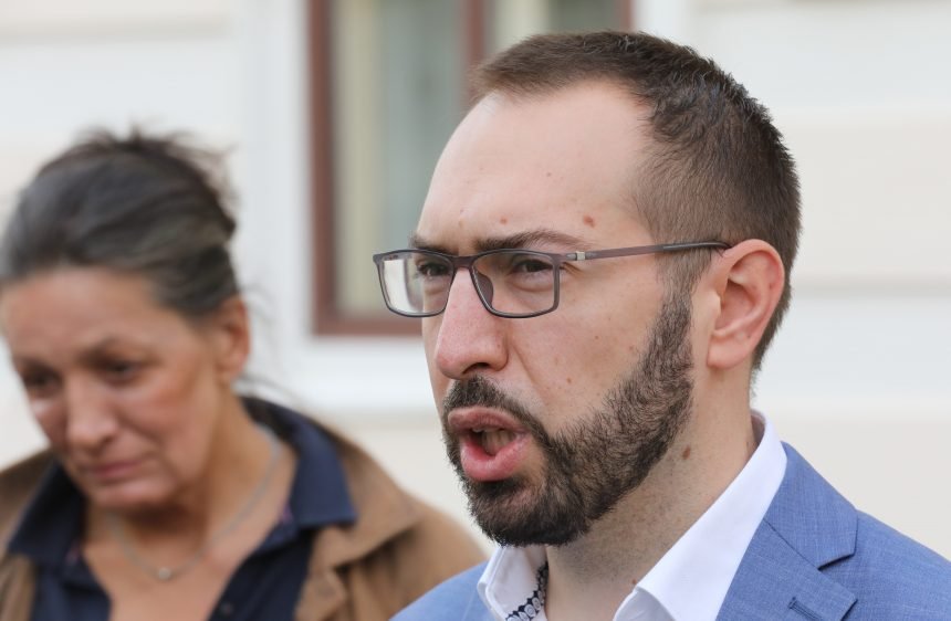 VIDEO: Poznati psihijatar nije štedio gradonačelnika Tomaševića: Bira ideološki odane kadrove i uništava zdravstvene institucije