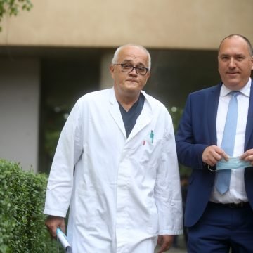Zadravec tvrdi da se ravnatelj Vatavuk usporedio s Hitlerom i da koristi fašistički vokabular: Evo što je on odgovorio