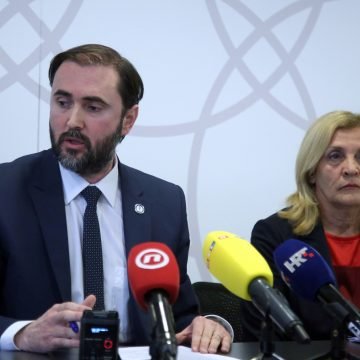 Hrvatska liječnička komora ponovno se okomila na Lauca: Takvi ljudi nanose štetu našoj borbi protiv epidemije