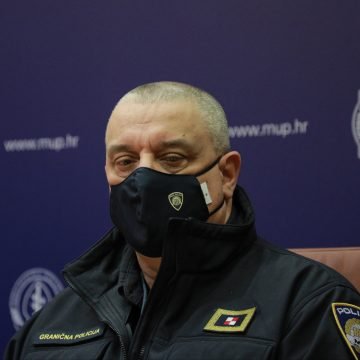 NOVI UDAR:Hrvatski čuvar granice otkrio s kojim se trikovima služe ilegalni migranti bez dokumenata