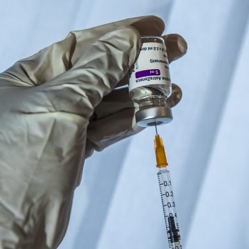 Znanstvenica koja je razvila oxfordsko cjepivo: ‘Virus više nema kamo otići, gotovo je s opasnim mutacijama‘