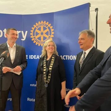 Penava objavio da je u Vukovaru osnovan Rotary klub: Je li očekivao ovako negativne komentare?
