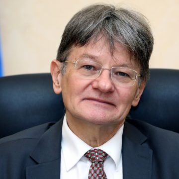 Šef Vrhovnog suda izrekao najubitačniju kritiku pravosuđa: Gotovo trideset godina izlaze presude koje su izvan zdravog razuma