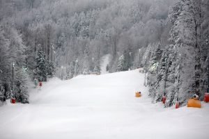 Snijega još nema, ali Hrvati već razgrabili popularna alpska skijališta; evo po kojim cijenama - zavrtjet će vam se, fotografija