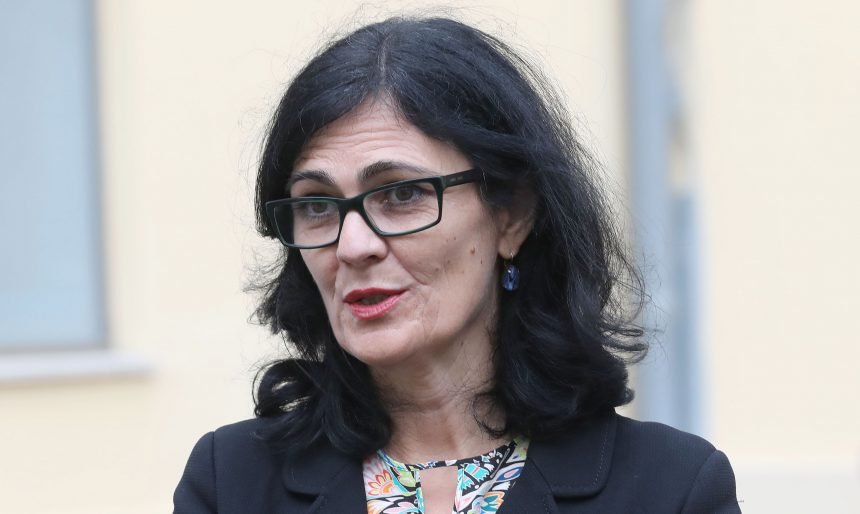Nenad Bakić tvrdi: Baš nevjerojatno.  Andreja Ambriović Ristov ne razlikuje mRNA od vektorskih cjepiva