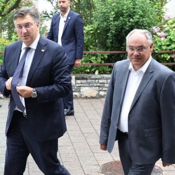 Damir Kajin diže u nebesa Andreja Plenkovića: U 3.35 ujutro šaljem poruku Zvonimiru Frki-Petešiću i on mi odgovara  nakon dvije minute