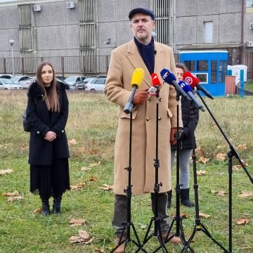 Raspudić ispred zatvora: HDZ prvi put u svojoj povijesti priznaje da je Plenković pogriješio
