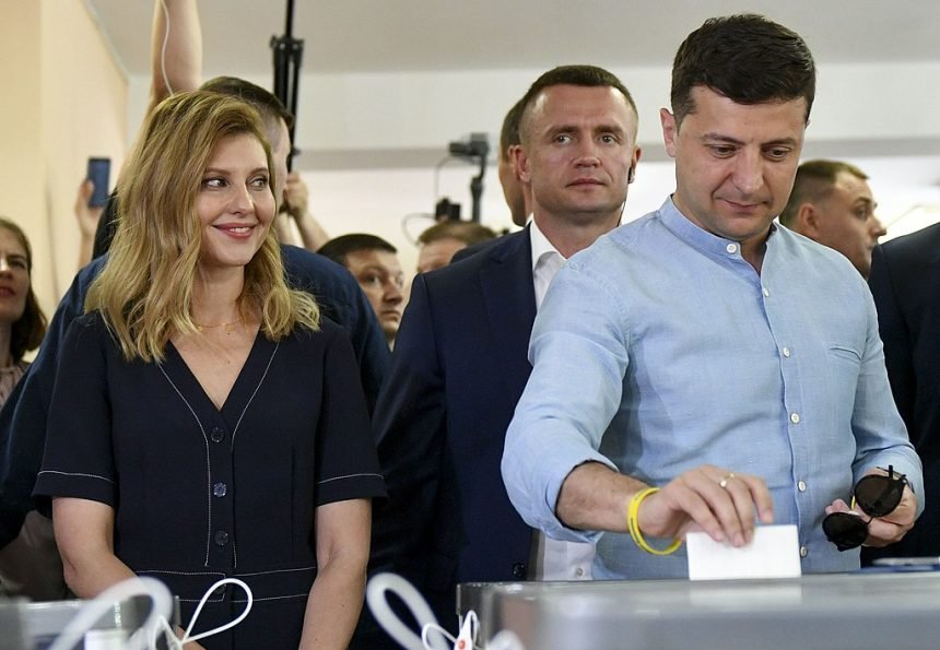 Snažna poruka prve dame: Danas neću plakati i paničariti. Moja djeca me gledaju. Bit ću uz njih, uz svojeg supruga i s vama