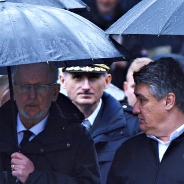 Puhovski otkrio zašto Božinović ne može biti ministar obrane: Ne može izdržati Milanovićeve batine