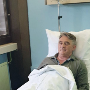 Željko Komšić završio na trosatnoj operaciji: Imao sam jake i konstantne bolove