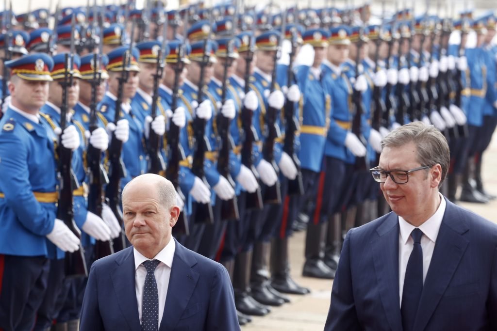 RUSIJA JE SLABA: Hoće li Zapad sada stisnuti Vučića koji još uvijek sjedi na dvije stolice?, fotografija