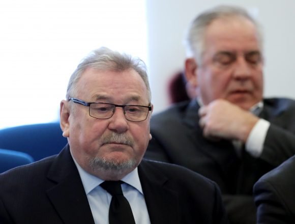 SUMRAK PRAVNE DRŽAVE: Bivši premijer Ivo Sanader pušten na slobodu. Bio je osuđen za teška kaznena djela