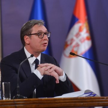 Vučić opisao Srbe: Nakon dvije-tri rakije ratovali bismo s pola svijeta