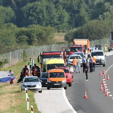 STRAVA U DALMACIJI: Sudarila se dva autobusa na autocesti A1. Šest osoba završilo u bolnici