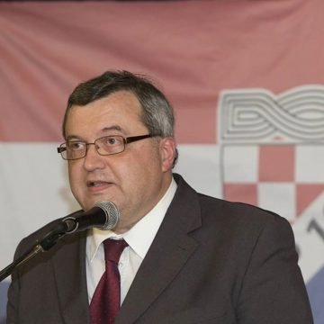 Dobroslav Paraga i dalje “sipa otrov”:  Sada je optužio Antu Prkačina, o Milanoviću i Plenkoviću sve najgore