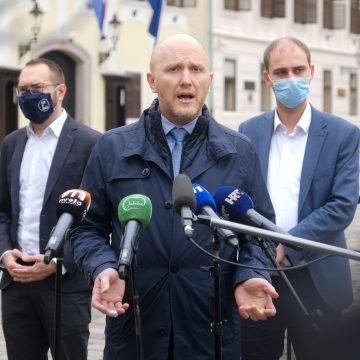 NE DOPUŠTAJU MU DA KRITIZIRA TOMAŠEVIĆA: Peđa Grbin zabranio neposlušnom Renatu Peteku gostovanje u Otvorenom