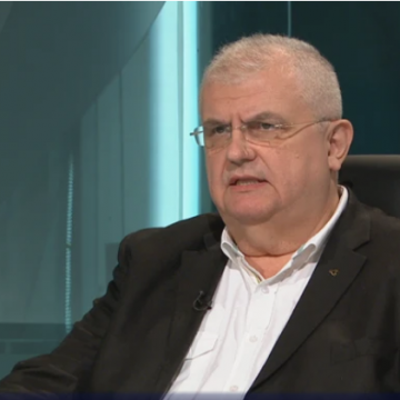 NENAD ČANAK: Srbi su se počeli triput  ljubiti tek 1982. godine: Srpska pravoslavna crkva više nije kršćanska
