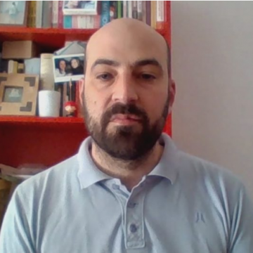 Sveučilišni profesor rasturio u Potjeri: Ide  doma sa 115 tisuća kuna. Krešo mu nije mogao ništa