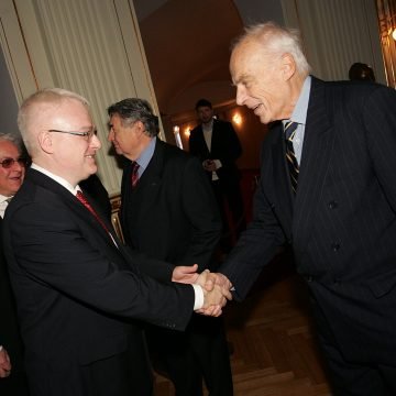 Preminuo bivši ministar i Tuđmanov savjetnik: Organizirao je i “tajni” posjet disidenta Tuđmana u Švedsku