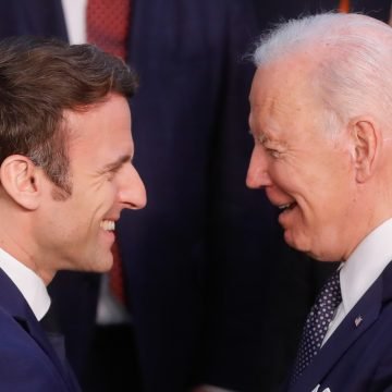 Macron spominje “sigurnosna jamstva” za Putina: Je li to dogovorio s Bidenom