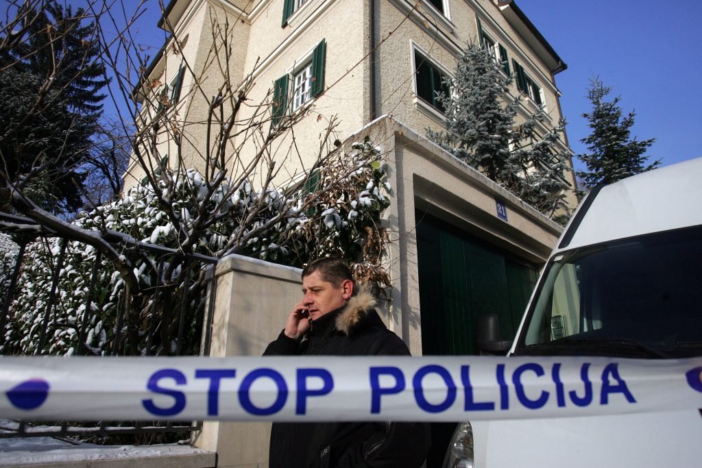 Država rasprodaje Sanaderovo carstvo koje je stekao kriminalom: Ostaje bez vile u Zagrebu, stana u Splitu, vrijednih slika, fotografija