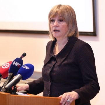 Profesorica upozorava: Većina se ilegalnih posvojenja uz pomoć posrednika događa tako da se djecu kupuje