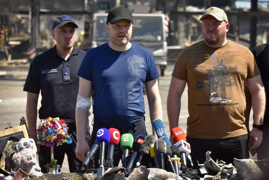 VELIKA TRAGEDIJA U UKRAJINI: U padu helikoptera 18 mrtvih, među žrtvama ukrajinski ministar. Evo što je krenulo po zlu