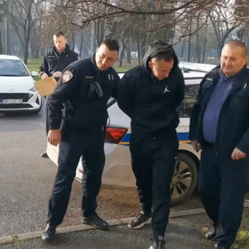 Sjećate li se vojnika koji je pretukao Djeda Božićnjaka: Evo što se s njim događa