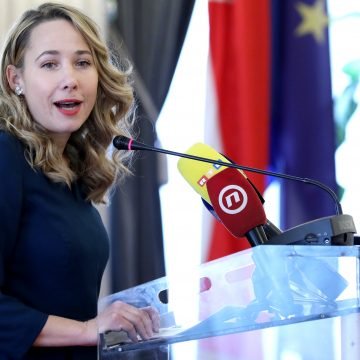 Marija Selak Raspudić “zabrinuta” za Kolindu: Nosi neukusne poruke, doista ne znam što se događa