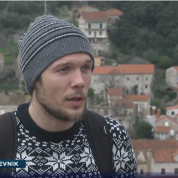 NAČELNICA GA NE VOLI: Pozvali nastavnika na Lastovo, a sada ga izbacuju iz stana