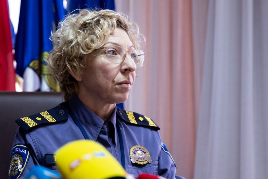 Policija pronašla mladića koji je upao u gimnaziju: A gdje je nož?