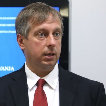Hrvatski znanstvenik svjetskog glasa: Zabrinjava me što se umjetna inteligencija tako brzo razvija