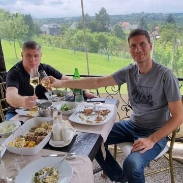 Ivan Pernar se vratio u Hrvatsku: Bujanec mu priredio svečani doček u Varaždinskim  Toplicama