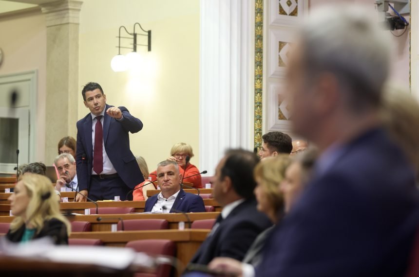 NIKOLA GRMOJA O PLINSKOJ AFERI: Vujnovac je pravi gazda Hrvatske i zato Plenković ne smije smijeniti Barbarića