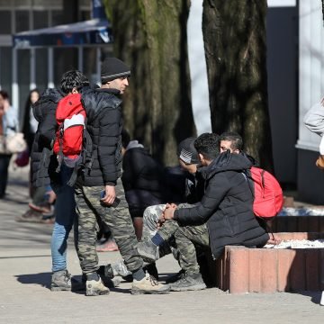 Bloomberg: SAD će migrante pokušati deportirati u Srbiju, na Kosovo, u Crnu Goru… –  traju razgovori