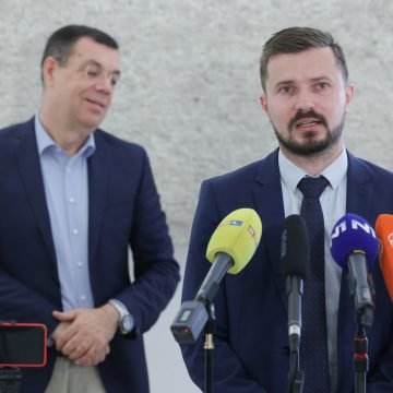 Davor Nađi se fokusirao na “prvu ratu grijeha” Andreja Plenkovića i grupe Borg: Pa on uzima od građana baš onoliko koliko Fortenovoj treba za vraćanje dugova