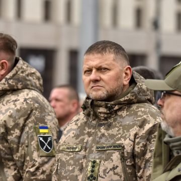 Zalužni priznao ukrajinski poraz: Rusi su osvojili strateški važan grad. A u opasnosti je još jedan