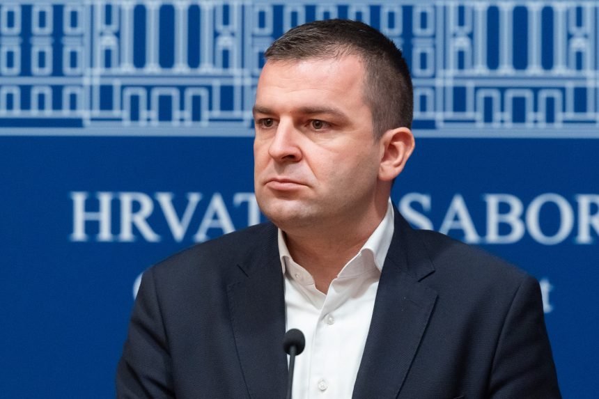 Dario Hrebak iskreno priznao: Politika određuje kako će se raspoređivati oglasni prostor u pojedinim medijima. A što će sada reći Plenković?