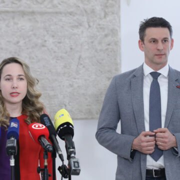 RASKOL U MOSTU: Marija Selak Raspudić trebala je biti kandidat Mosta za premijera. Zašto je Petrov promijenio odluku?