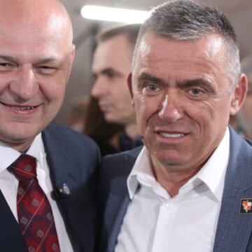 Mislav Kolakušić se obrušio na Domovinski pokret: Pokorili su se Andreju Plenkoviću. Imenovali su ministre za koje nitko nije čuo