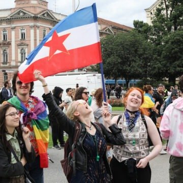 Fred Matić otkrio tko mu je prijatelj u Domovinskom pokretu pa se posuo pepelom: Žali što su na Paradi nosili Titovu komunističku zastavu