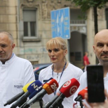 Liječnik otkrio u kakvom je stanju muškarac koji se zapalio na Markovu trgu: U posljednjih nekoliko godina nismo imali ovako težak slučaj