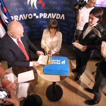 Kolakušić izvrijeđao birače: Stručnjakinja zgrožena. Mogao se iščitati silni gnjev