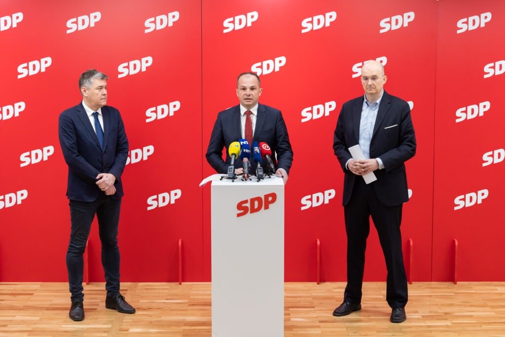 Ekonomist "sasjekao" stranačke ekonomiste: Možemo ima stručnjaka koji uopće nije ekonomist. A SDP-ov Tica? Neću sada pričati viceve o njemu, fotografija