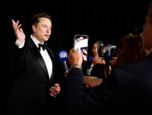 Musk sada prijeti Trumpu: Napravit ću to makar mi to bilo zadnje što učinim na Zemlji! Musk sada prijeti Trumpu: Napravit ću to makar mi to bilo zadnje što učinim na Zemlji!